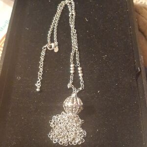 Elegant Silver Pendant Necklace